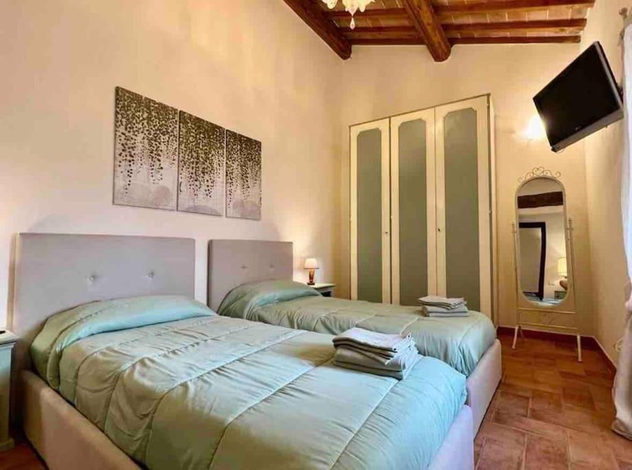 Ferienwohnung La Casina Di Nada Massa Martana Exterior foto