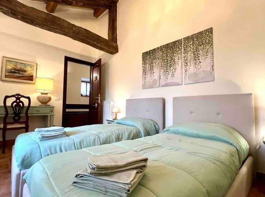 Ferienwohnung La Casina Di Nada Massa Martana Exterior foto